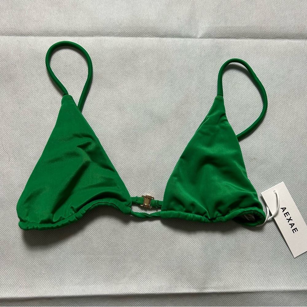 AEXAE Kelly green little coverage gathered bikini top NWT size medium